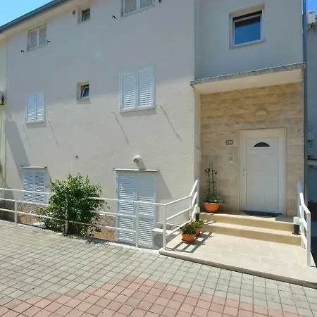 Lidija * Makarska
