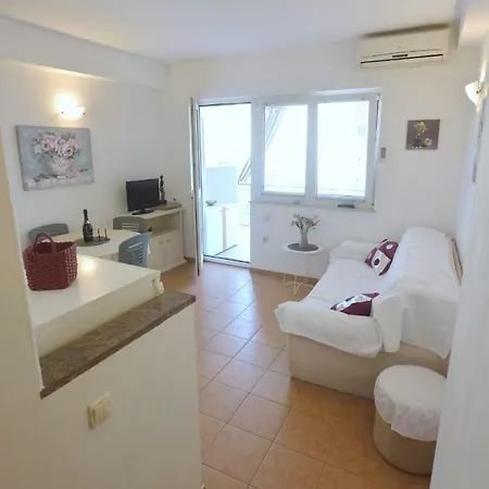 Lidija Appartement *